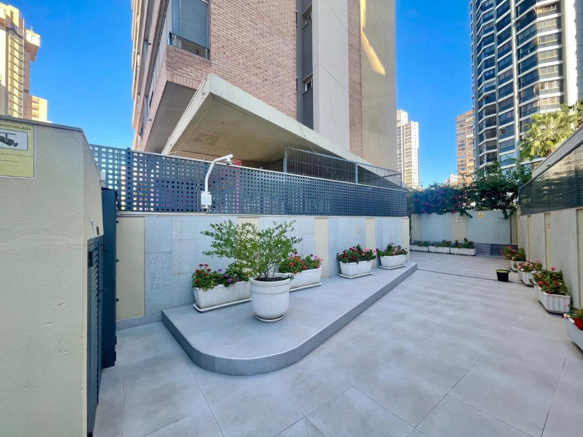 Gerona Dream Apartment Benidorm Bagian luar foto
