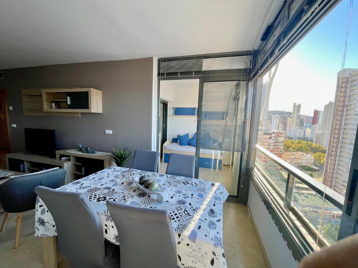 Gerona Dream Apartment Benidorm Bagian luar foto