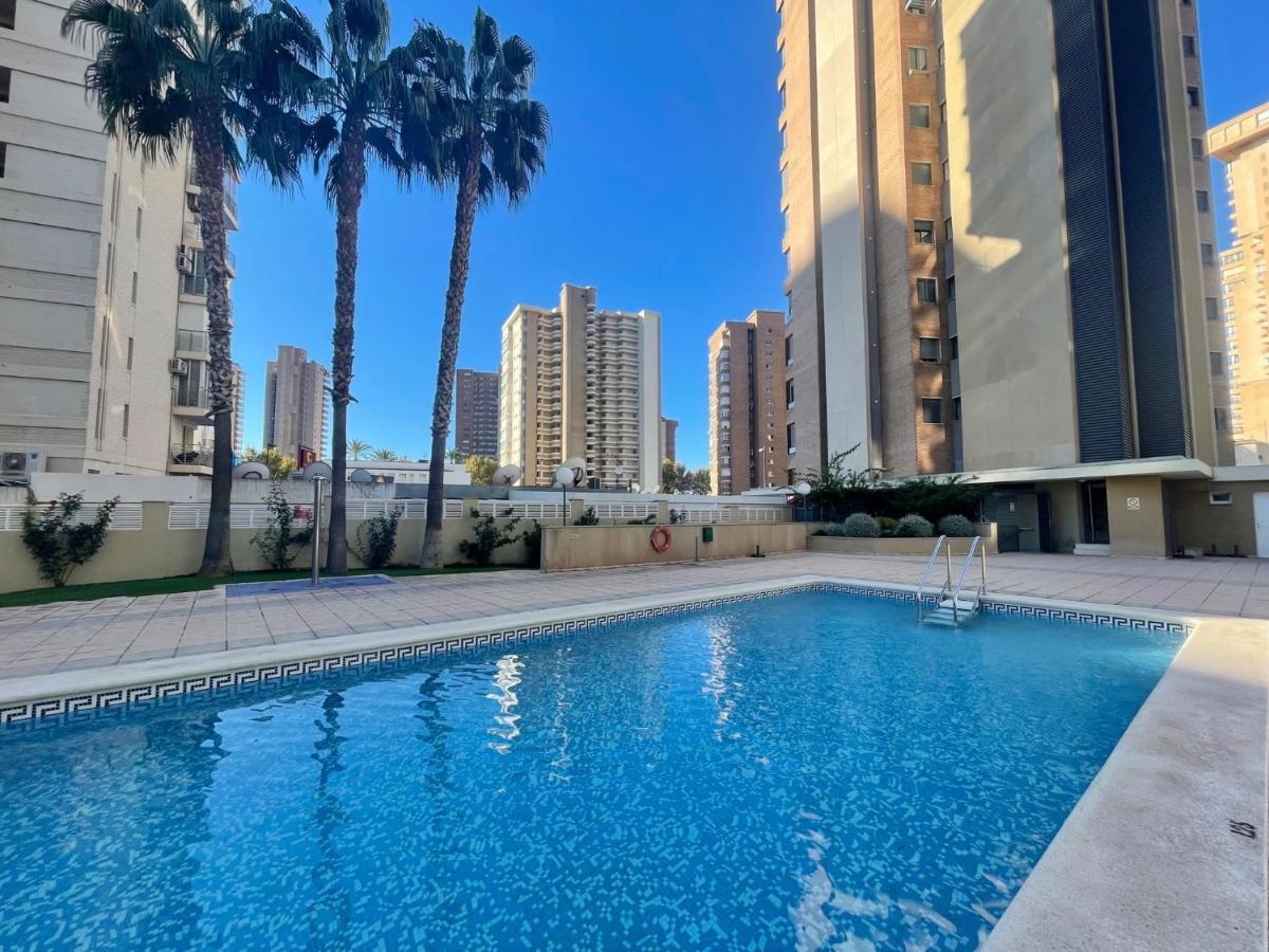 Gerona Dream Apartment Benidorm Bagian luar foto